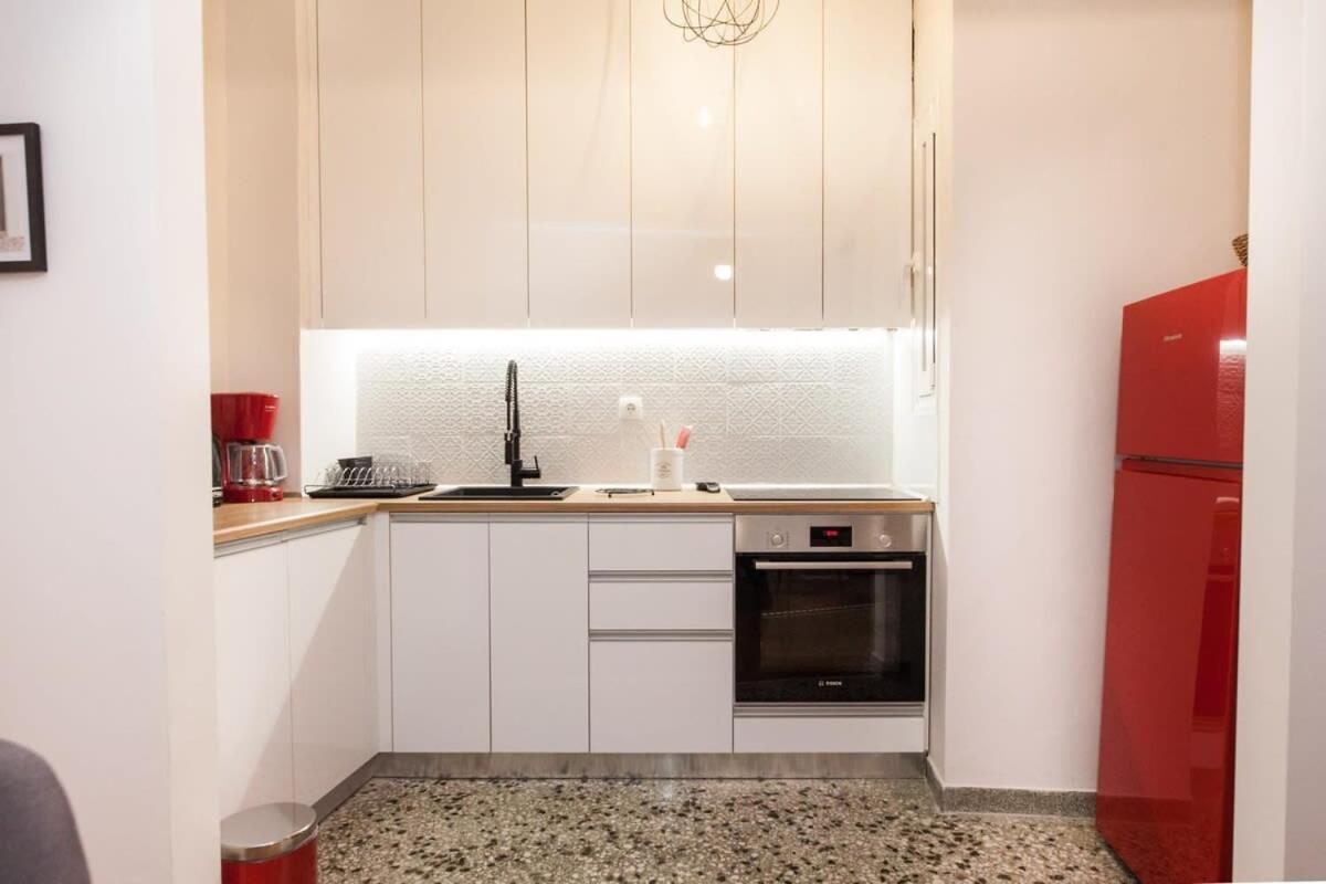 Contemporary Stylish Apartment Located Near Metaxourgeio Area Aten Exteriör bild
