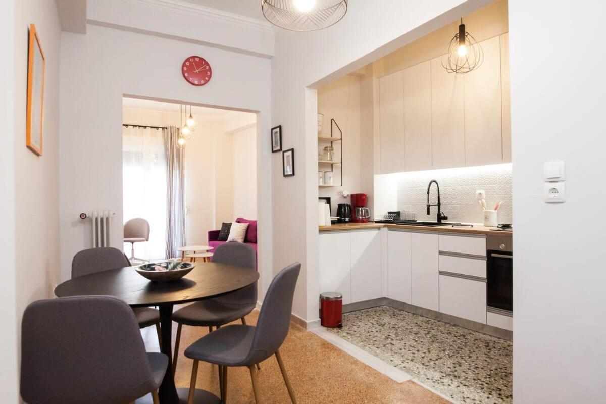 Contemporary Stylish Apartment Located Near Metaxourgeio Area Aten Exteriör bild